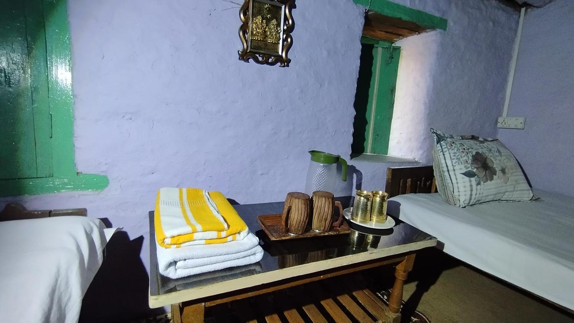 Dwarahat Village Farmstay- Babaji'S Cave Стая снимка