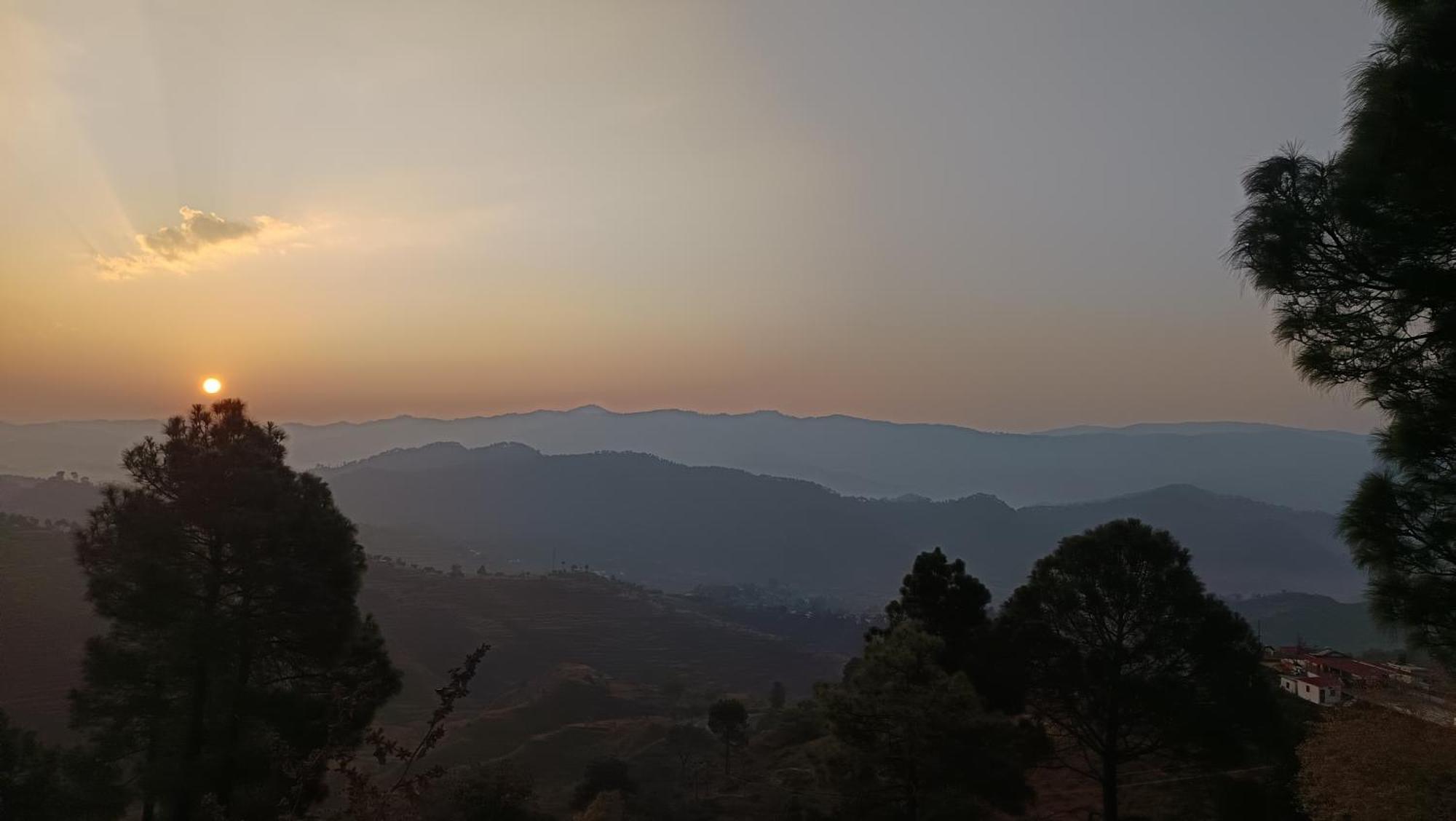 Dwarahat Village Farmstay- Babaji'S Cave Екстериор снимка